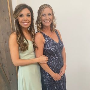 Meet your Posher, Gloria